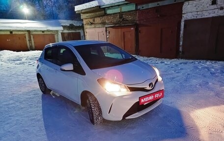 Toyota Vitz, 2015 год, 1 010 000 рублей, 10 фотография