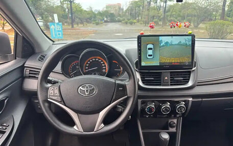 Toyota Yaris XP150 рестайлинг, 2023 год, 1 051 380 рублей, 12 фотография