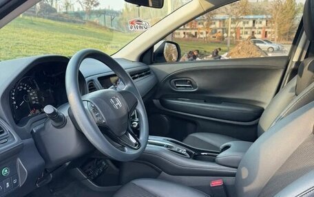 Honda Vezel, 2022 год, 1 460 004 рублей, 8 фотография