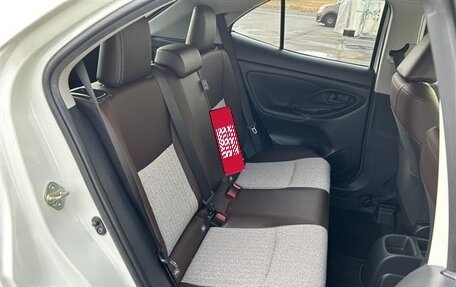 Toyota Yaris Cross, 2022 год, 1 518 000 рублей, 18 фотография