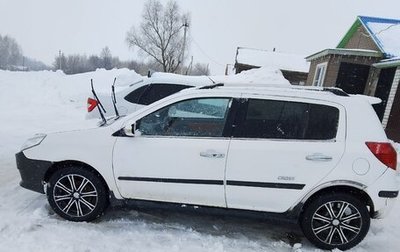 Geely MK Cross I, 2013 год, 235 000 рублей, 1 фотография