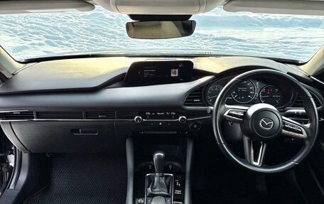 Mazda 3, 2021 год, 2 130 000 рублей, 23 фотография