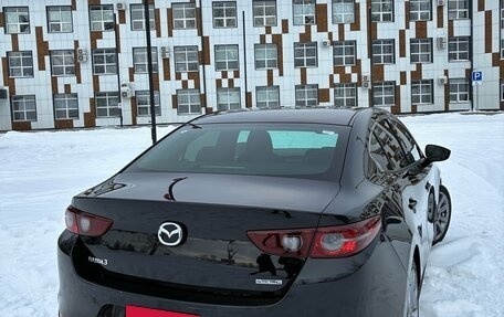 Mazda 3, 2021 год, 2 130 000 рублей, 14 фотография