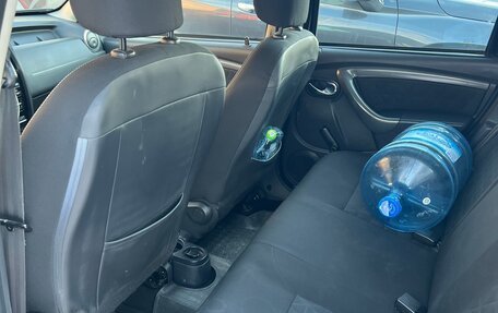 Renault Duster I рестайлинг, 2017 год, 950 000 рублей, 7 фотография