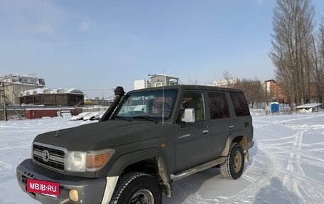Toyota Land Cruiser 70, 2011 год, 4 100 000 рублей, 22 фотография