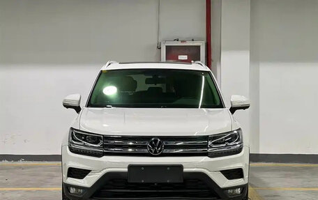 Volkswagen Tharu, 2021 год, 1 700 000 рублей, 2 фотография