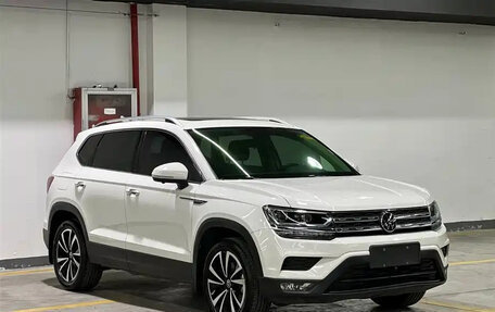 Volkswagen Tharu, 2021 год, 1 700 000 рублей, 3 фотография