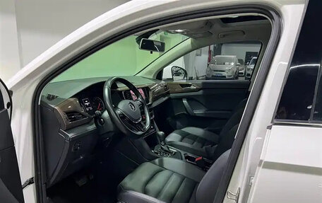 Volkswagen Tharu, 2021 год, 1 700 000 рублей, 7 фотография