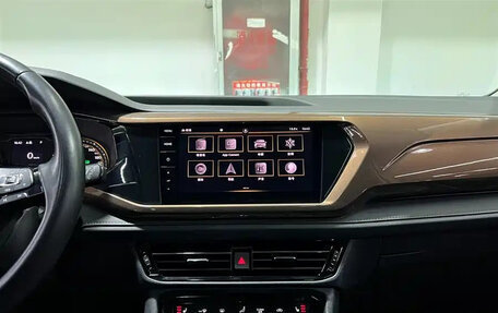 Volkswagen Tharu, 2021 год, 1 700 000 рублей, 13 фотография