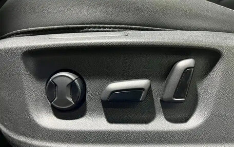 Volkswagen Tharu, 2021 год, 1 700 000 рублей, 16 фотография