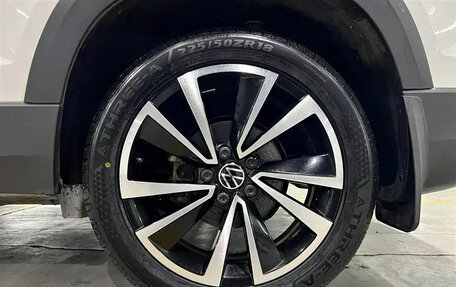 Volkswagen Tharu, 2021 год, 1 700 000 рублей, 19 фотография