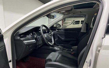 Skoda Octavia IV, 2022 год, 1 720 000 рублей, 8 фотография