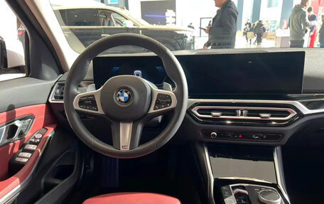 BMW 3 серия, 2024 год, 3 630 000 рублей, 7 фотография