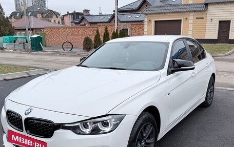 BMW 3 серия, 2015 год, 1 800 000 рублей, 4 фотография