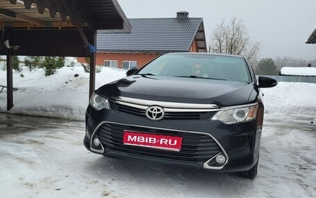 Toyota Camry, 2017 год, 2 300 000 рублей, 1 фотография
