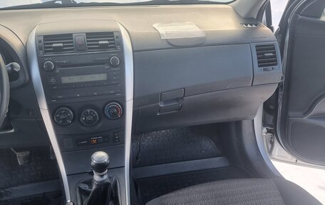 Toyota Corolla, 2012 год, 1 050 000 рублей, 9 фотография