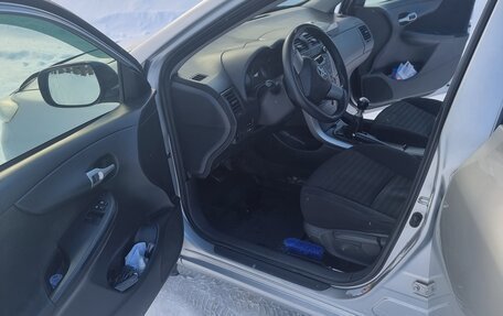 Toyota Corolla, 2012 год, 1 050 000 рублей, 10 фотография