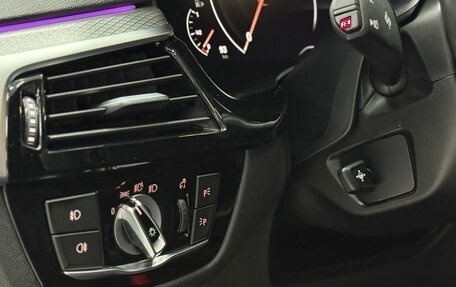 BMW 5 серия, 2019 год, 4 500 000 рублей, 5 фотография