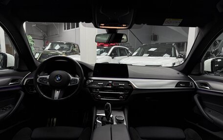 BMW 5 серия, 2019 год, 4 500 000 рублей, 30 фотография