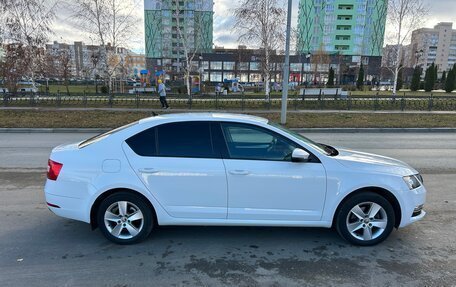 Skoda Octavia, 2017 год, 1 599 000 рублей, 7 фотография