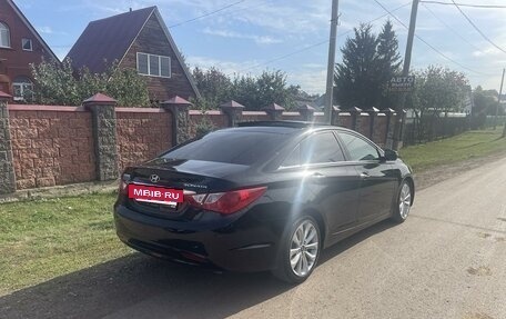 Hyundai Sonata VI, 2011 год, 999 000 рублей, 5 фотография