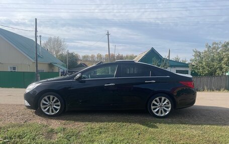 Hyundai Sonata VI, 2011 год, 999 000 рублей, 11 фотография