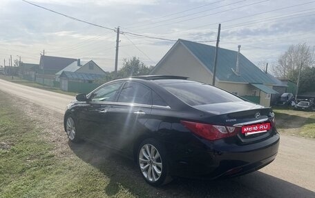 Hyundai Sonata VI, 2011 год, 999 000 рублей, 7 фотография