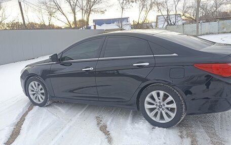Hyundai Sonata VI, 2011 год, 999 000 рублей, 22 фотография