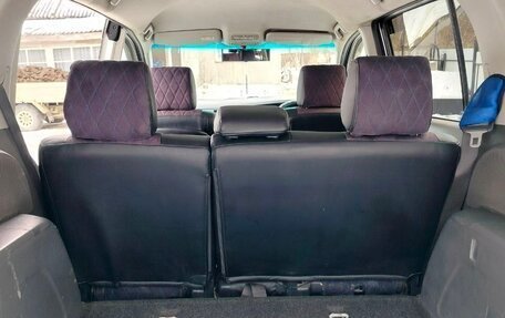 Toyota ISis I, 2007 год, 780 000 рублей, 7 фотография