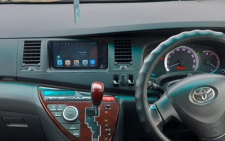 Toyota ISis I, 2007 год, 780 000 рублей, 18 фотография