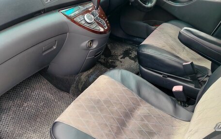 Toyota ISis I, 2007 год, 780 000 рублей, 20 фотография