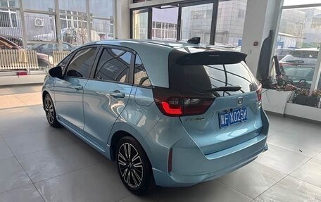 Honda Fit, 2021 год, 1 450 000 рублей, 5 фотография