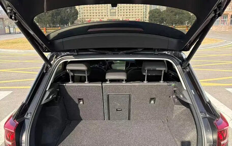 Volkswagen T-Roc I, 2022 год, 1 200 000 рублей, 9 фотография