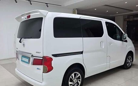 Nissan NV200, 2018 год, 1 560 000 рублей, 4 фотография