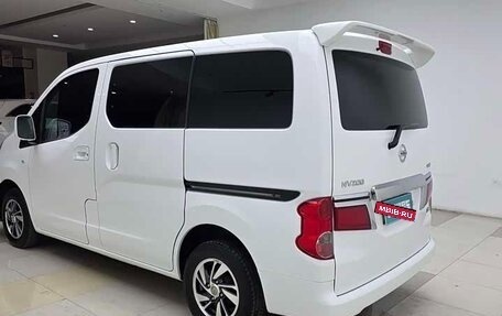Nissan NV200, 2018 год, 1 560 000 рублей, 5 фотография