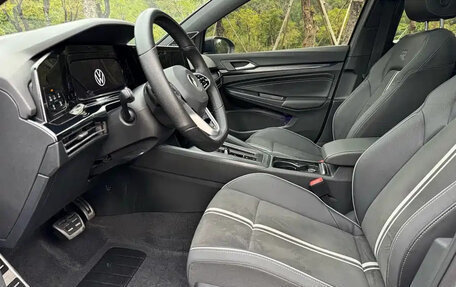 Volkswagen Golf VIII, 2022 год, 1 700 000 рублей, 7 фотография