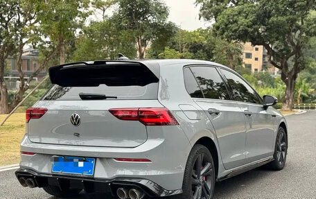 Volkswagen Golf VIII, 2022 год, 1 700 000 рублей, 4 фотография