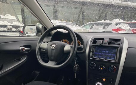 Toyota Corolla, 2012 год, 1 135 000 рублей, 8 фотография