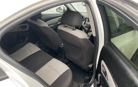 Chevrolet Cruze II, 2011 год, 520 000 рублей, 8 фотография