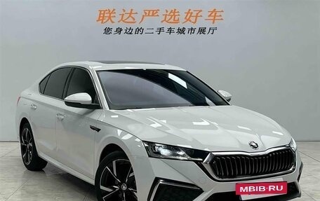 Skoda Octavia IV, 2024 год, 2 500 400 рублей, 2 фотография