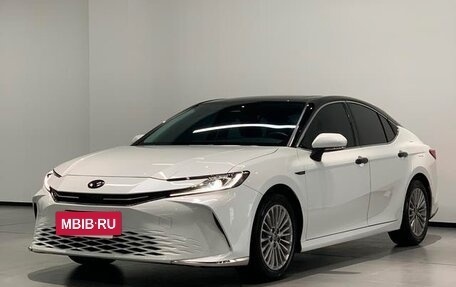 Toyota Camry, 2025 год, 3 621 000 рублей, 3 фотография