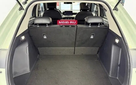 Honda Vezel, 2022 год, 1 750 000 рублей, 14 фотография