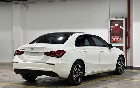 Mercedes-Benz A-Класс, 2022 год, 2 140 000 рублей, 4 фотография