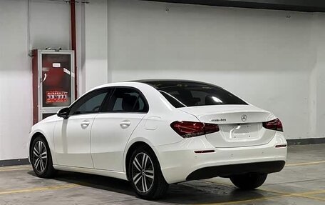 Mercedes-Benz A-Класс, 2022 год, 2 140 000 рублей, 5 фотография