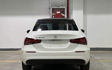 Mercedes-Benz A-Класс, 2022 год, 2 140 000 рублей, 6 фотография