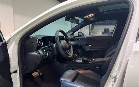 Mercedes-Benz A-Класс, 2022 год, 2 140 000 рублей, 8 фотография