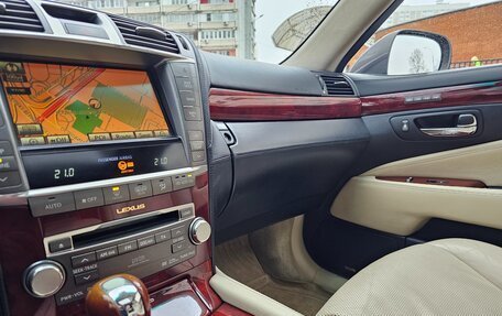 Lexus LS IV, 2010 год, 1 570 000 рублей, 26 фотография
