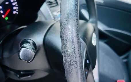 Hyundai Solaris II рестайлинг, 2016 год, 995 000 рублей, 9 фотография