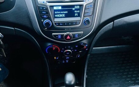 Hyundai Solaris II рестайлинг, 2016 год, 995 000 рублей, 10 фотография