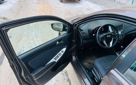 Hyundai Solaris II рестайлинг, 2016 год, 995 000 рублей, 15 фотография